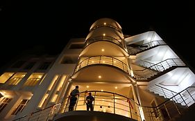 Hotel Oviya